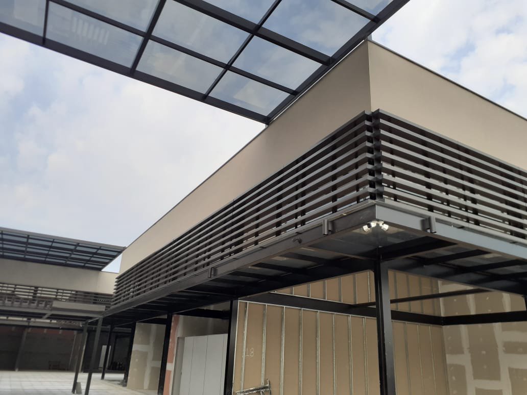 Brise Metálico de Alumínio QB175 - Refax