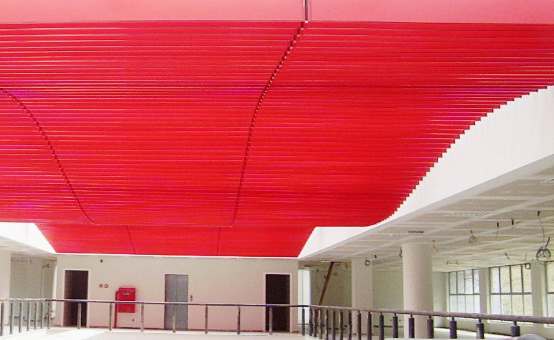 Forro Metálico Baffle - Refax