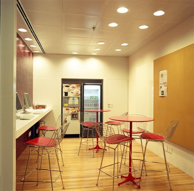 Falso techo metálico modular clip-in - Refax